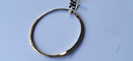 Gouden bicoller spang armband met briljant van 0,20 vvsi TW  van Le Chic.