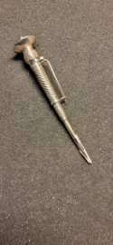Antiek rokhaak broche zilver Reitsma  Sneek 10 cm.