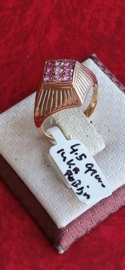 Artdeco ring met robijn  14 kr roze 4,5 gram  maat 17 .