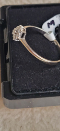 Leuke rozet briljant ring wit goud met 7x 0.02 crt maat 17,5.