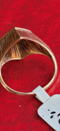 Artdeco ring met robijn  14 kr roze 4,5 gram  maat 17 .