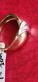 Bicoller ring  7 mm breed maat 17,5 14 krt.