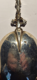 Zilver geboorte lepel allegorische voorstelling Hoop 1917. 18 cm 49 gram.