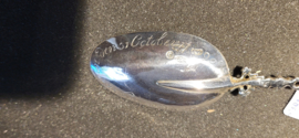 Zilver lepel 18e eeuw van Andries Vis 1782  met text.
