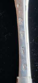 Kleine dessert lepels zilver 3x 14 vm 1810 maker niet leesbaar.