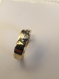 Bi-color dames/heren ring 14 krt., gedragen 7 gram, 0.03crt. vvsi, 6 mm, maat 18