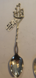J Bos hoorn1865 Makkem lepel met schip. 13 cm.
