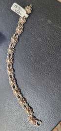 Antiek zilveren armband van zeeuwsche knopjes 19 cm 1,1 cm Breed.