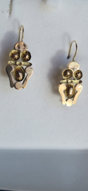 Zeer oude gouden lissen klederdracht  35 mm 2,7 gram  redelijke staat.