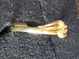 Geelgoud ringetje maat 17,5 1.7 gram.