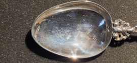 Zilver geboorte lepel met koe vermoedelijk Bolward 2e gehalte  49 gram.