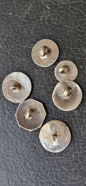 6x antieke klederdracht knopen 18/19e eeuw 14 mm.