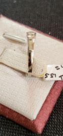 Klein antiek 14 kr witgouden dames ring met 4 x diamant  totaal 0.25 crt.