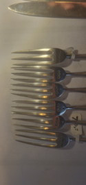 Zwaar 12 delig sesert couverts volledig zilver, 370 gram. top staat.