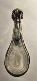 Kristal Geurfles met zilver beslag 11 cm hoog  nette staat. glas nieuwstaat.