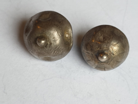 18e eeuw zilver klederdracht knopen set vermoedelijk Rijssen 1800 lot 31