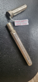 Naalde koker antiek 19e eeuw 1836 zilver 11 cm 15 gram.