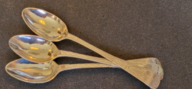 Zilver couvert van J A Gerritsen  Zeist 1917   nieuwstaat 21 cm 140 gram.