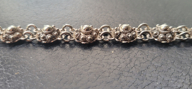 Antiek zilveren armband van zeeuwsche knopjes 19 cm 1,1 cm Breed.