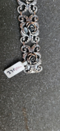 zilveren schakel armband met roosjes  2 cm breed 18 cm lang