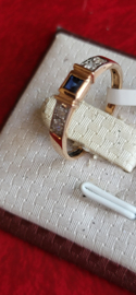 Roze gouden ring met briljant en saffier maat 17 0.08 crt .