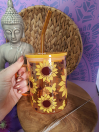 Gekleurde glazen mok met deksel en rietje 'MOM / zonnebloemen print'