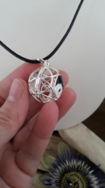 Yin Yang locket cage hanger zilver