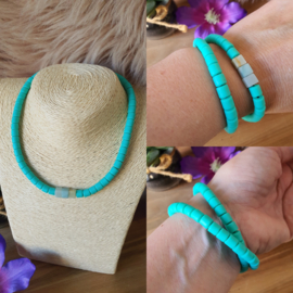 Elastische / rekbare groene (choker) ketting en armband 2 in 1 sieraad met Amazoniet kubus kralen (nr 20)