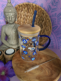 Drinkglas met handvat, bamboe deksel en rietje 'Evil eye, Hamsa, blauw'