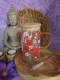 Drinkglas met handvat, bamboe deksel en rietje 'Aardbeien' geel