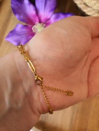 Armband RVS gold met dubbele ketting en 3 bedels