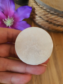 Chakra healing disk orgonite Seleniet/Bergkristal. Kruinchakra. (nr 36)