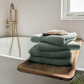 HOOMstyle Handdoeken Set - 60x110cm - 4 stuks - Hotelkwaliteit - 100% Katoen 650gr - Olijfgroen