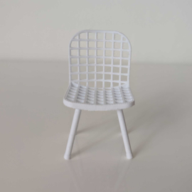 Wire chair