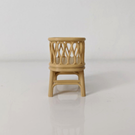 Rattan bassinet