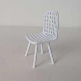 Wire chair