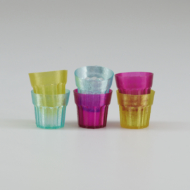 1/6 Drinking glasses low