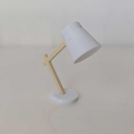 Desk lamp