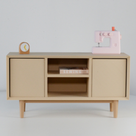 1/6 Dresser with mitered fascia