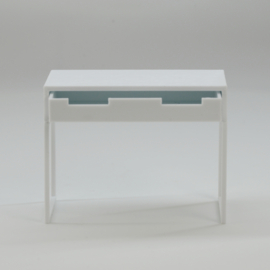 Desk Keane