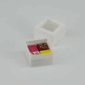 Square petit fours