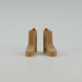 Boots with heel