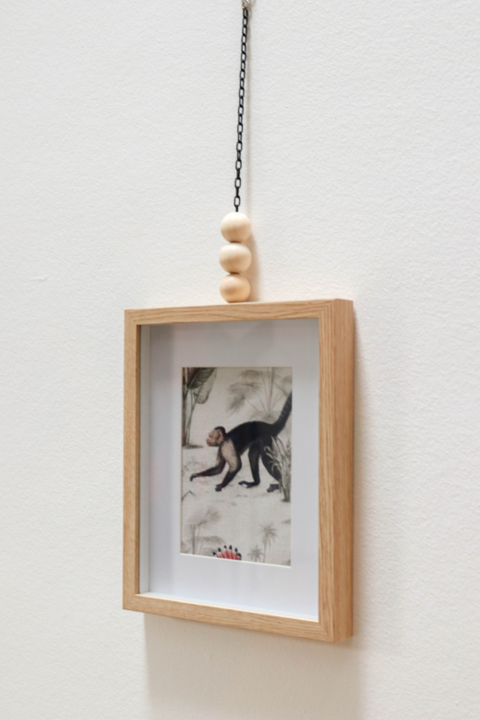 Lijst hanger | zwarte ketting met kralen & print met aap
