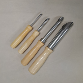 Set van 4 gatenboren