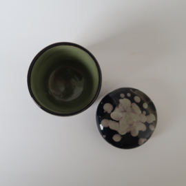 Mini urn