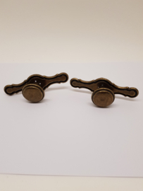 brass door knobs with wall plate