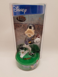 Bobblehead Doll Wide Receiver Goofy Disney