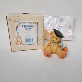 Boy graduation figurine 127949 Cherished Teddies