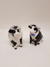 Cow wedding couple as salt and pepper shakers