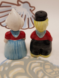 Farm set as salt and pepper set